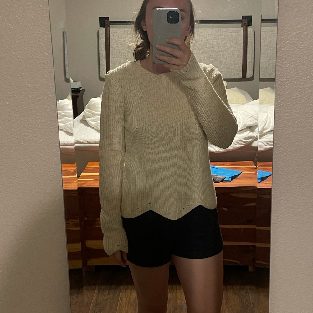 Ted Baker Finda Scalloped Edge Ribbed Jumper - Picture 5 of 14